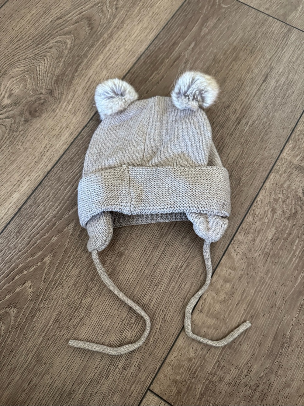 H&M Baby Pom-Pom Ear Flap Hat - Beige -